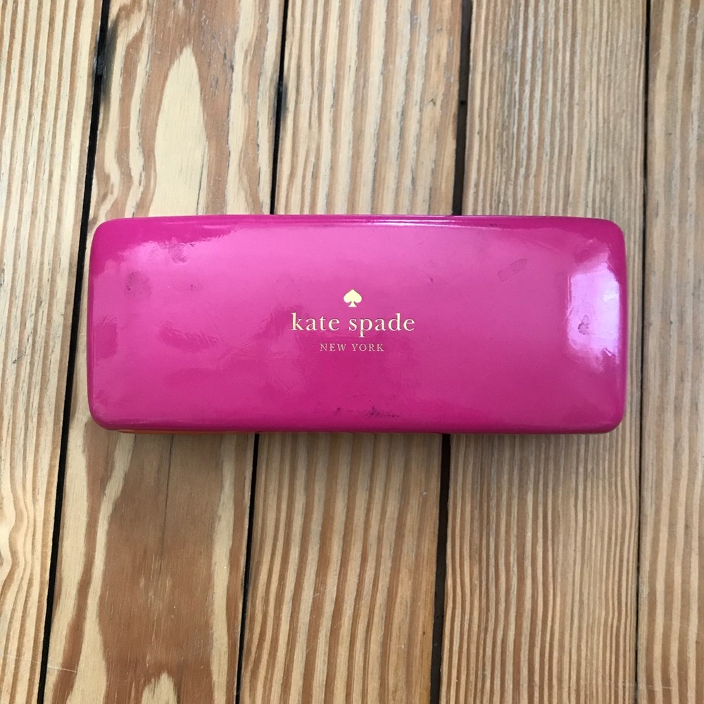Kate spade ♠️ sunglasses 😎 case